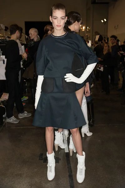 Look 57
